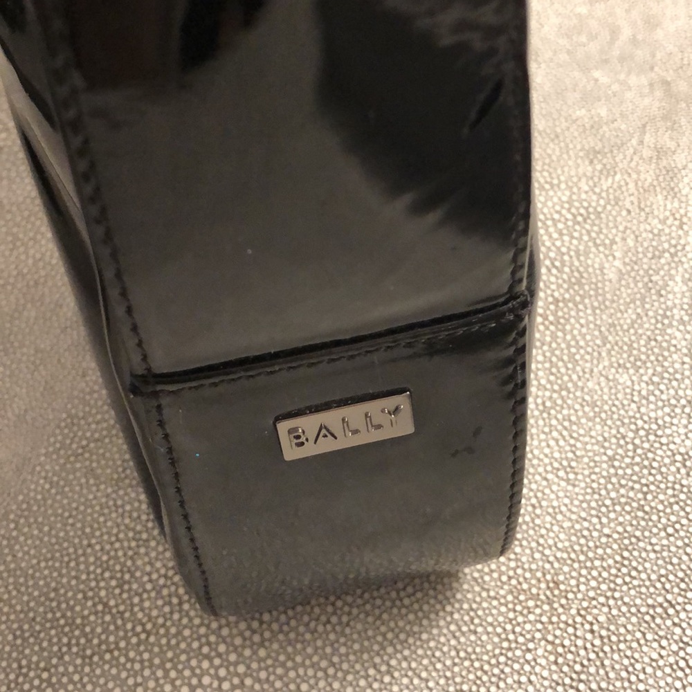 BALLY BLACK PATENT LEATHER BAG 10”x7”x1-2”wide, 24” handles - Picture 8 of 9